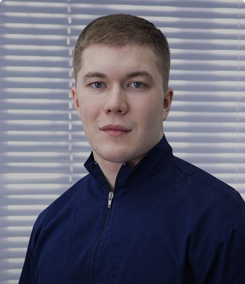 Шустов Марк Дмитриевич